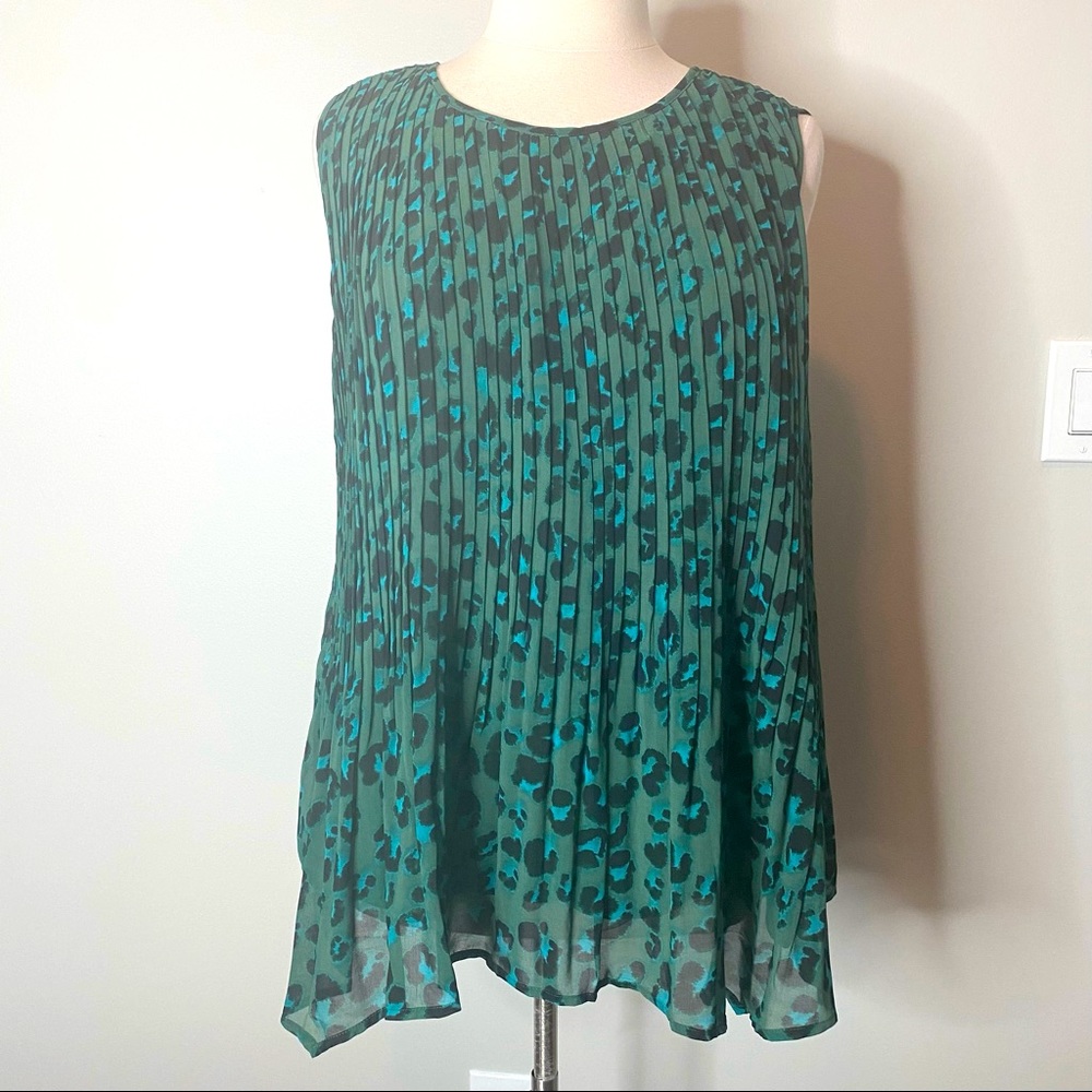 NEW AVA + VIV GREEN LEOPARD CAREER TOP - 3x